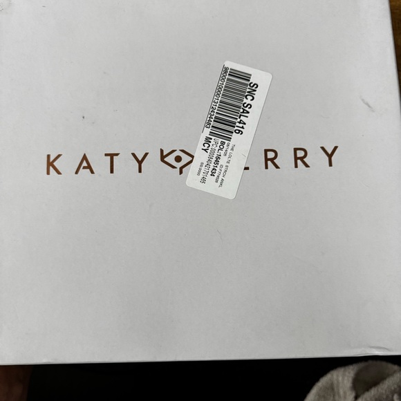 NEW Katy Perry The Lole Lolette Stretch Ankle Boot Gold Metallic~8.5 Block Heel - Picture 8 of 15